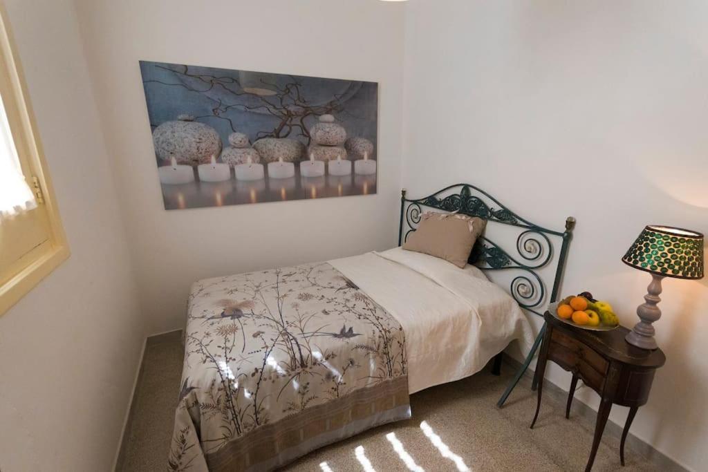 Mary'S House Apartment Lecce Bagian luar foto