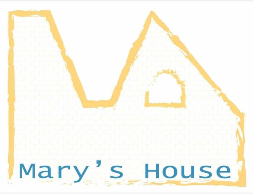 Mary'S House Apartment Lecce Bagian luar foto